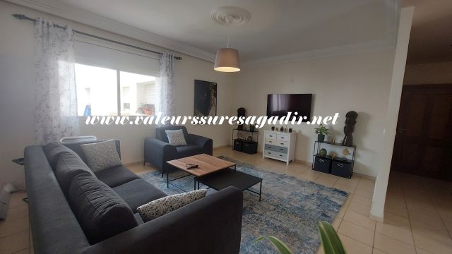 Appartement non meublé avec terrasse