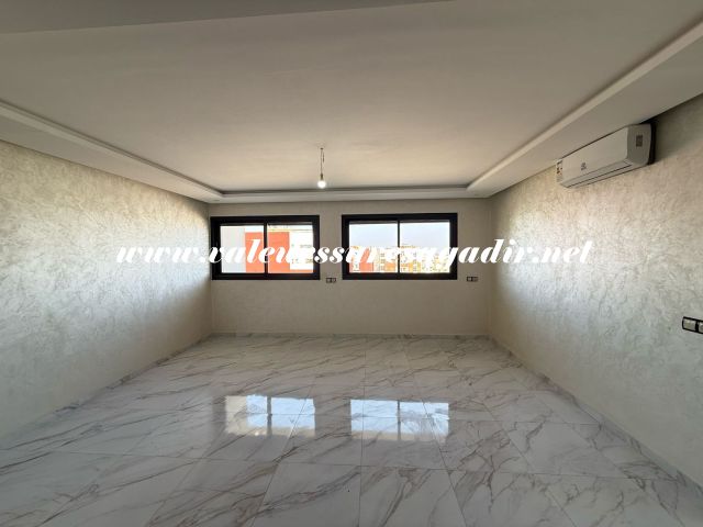 Apartment with balcony for rent