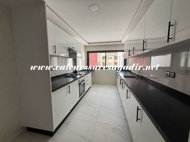 Apartment with balcony