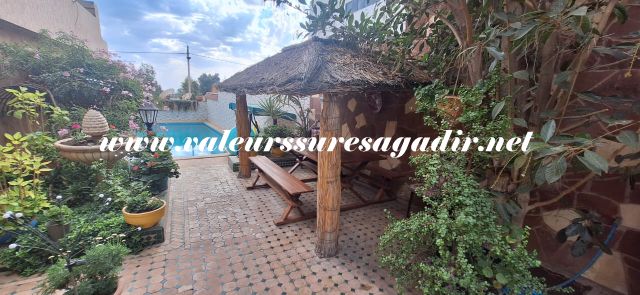 Charming villa with pool